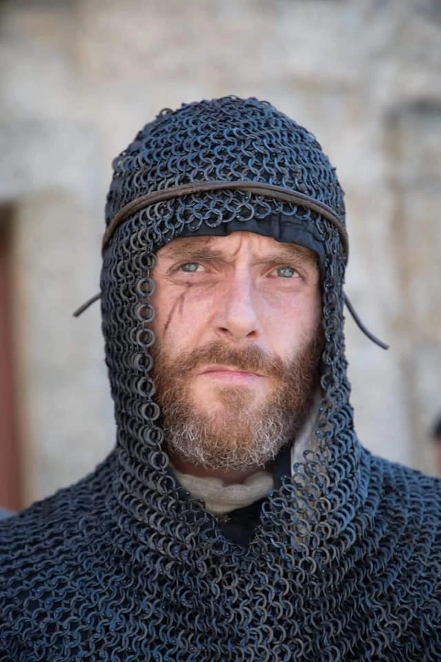 vestir al caballero medieval